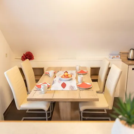 아파트 Grosse In Am Mit Genusscard By Interhome 스터든버그